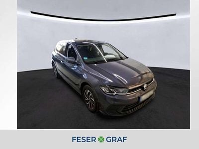 Usata VW Polo Life 95 CV (69 kW) 2023 Grigio Utilitaria