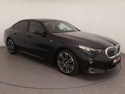 Gebraucht BMW 520 M Sport 197 PS (144 kW) 2025 Schwarz Limousine