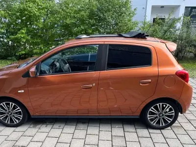 Gebraucht Mitsubishi Space Star Diamant Edition 80 PS (58 kW) 2018 Orange Kleinwagen