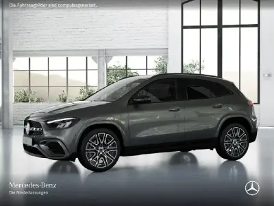 Gebraucht Mercedes GLA200 163 PS (119 kW) 2026 SUV