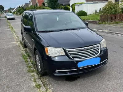 Gebraucht Chrysler Town & Country 178 PS (130 kW) 2014 Van / Kleinbus