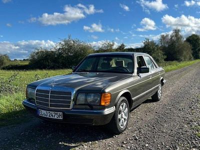 Gebraucht Mercedes 380 205 PS (150 kW) 1982 Limousine