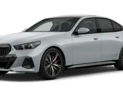 Neu BMW 540 Sport Line 303 PS (222 kW) 2026 M brooklyn grau Limousine