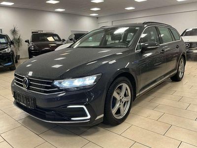 Hellgrau Gebraucht 2021 VW Passat GTE Kombi | 22.000 € (Guter Preis)