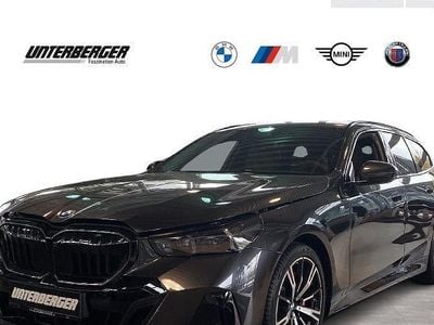 Neu BMW 540 Comfort Edition 303 PS (222 kW) 2025 Grau Kombi