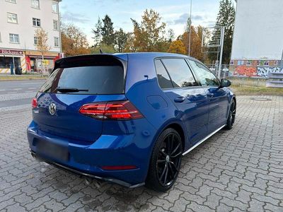 Second-hand VW Golf VII R 300 CP (220 kW) 2019 Albastru Berlinǎ