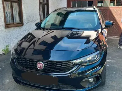 Usata Fiat Tipo 120 CV (88 kW) 2018 Nero Berlina