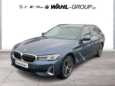 Blau Gebraucht 2023 BMW 520 Luxury Line Kombi | 39.890 € (Teuer)