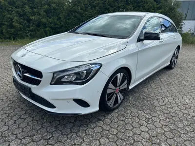 Gebraucht Mercedes CLA180 Shooting Brake 122 PS (89 kW) 2017 Weiß Kombi