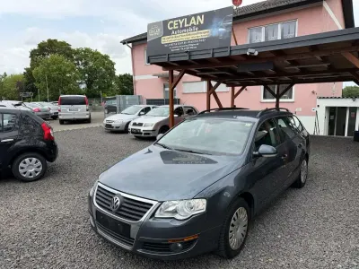 Gebraucht VW Passat Trendline 140 PS (102 kW) 2009 Islandgrau perleffekt Kombi