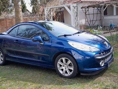 Second-hand Peugeot 207 CC Filou 120 CP (88 kW) 2008 Albastru Cabrio