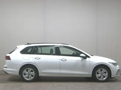 Brugt VW Golf VIII Life 116 HK (85 kW) 2022 Hvid Stationcar