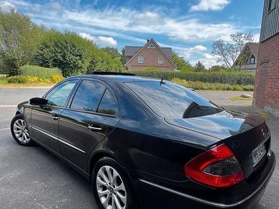 Mercedes E320