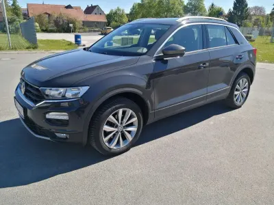 Usata VW T-Roc Style 150 CV (110 kW) 2019 Grigio SUV