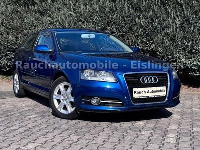 Gebraucht Audi A3 Attraction 105 PS (77 kW) 2011 Blau Kleinwagen