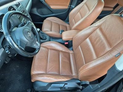 Gebraucht VW Golf VI 105 PS (77 kW) 2010 Schwarz Kleinwagen