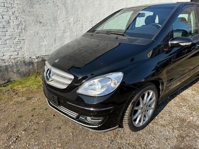 Mercedes B200