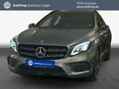Gebraucht Mercedes GLA200 AMG line 156 PS (114 kW) 2020 Grau SUV