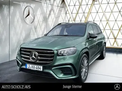 Usata Mercedes GLS580 AMG 703 CV (517 kW) 2025 Verde SUV