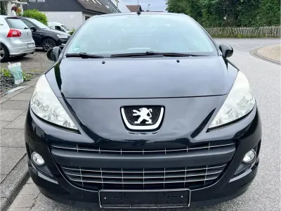 Gebraucht Peugeot 207 CC Urban Move 120 PS (88 kW) 2011 Schwarz Cabrio