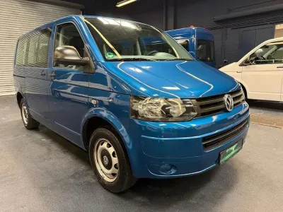 Gebraucht VW Caravelle 140 PS (102 kW) 2013 Blau Van