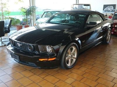 Gebraucht Ford Mustang GT 305 PS (224 kW) 2008 Schwarz Cabrio