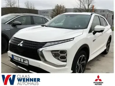 Używany Mitsubishi Eclipse Cross Plus 188 KM (138 kW) 2022 Biały SUV