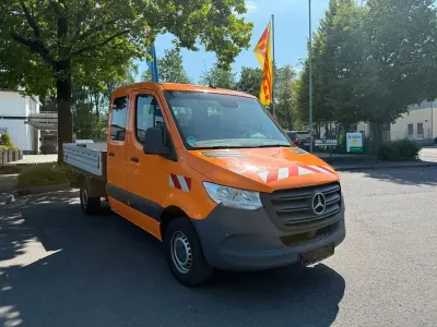 Gebraucht Mercedes Sprinter 163 PS (119 kW) 2019 Orange Van