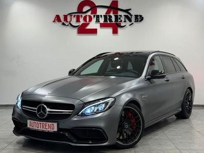 Grau Gebraucht 2017 Mercedes C63 AMG AMG Limousine | 40.900 € (Guter Preis)