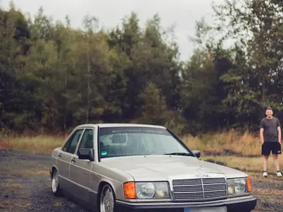 Gebraucht Mercedes 190 AMG 118 PS (86 kW) 1989 Gold Limousine