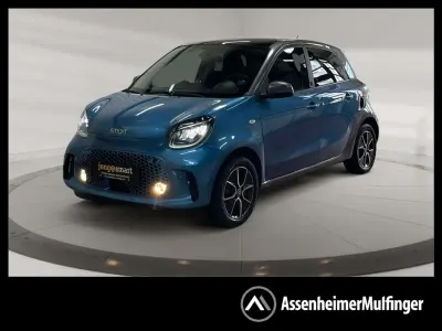 Używany Smart ForFour Electric Drive Passion Exclusive 60 kW (82 KM) 2021 Niebieski Sedan/Limuzyna