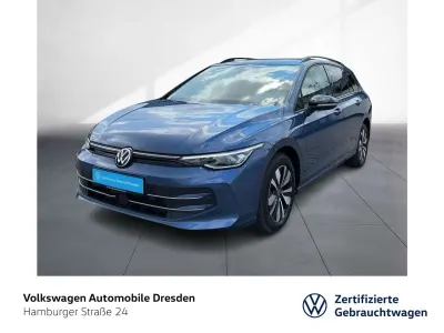 Gebraucht VW Golf VIII Goal 150 PS (110 kW) 2025 Blau Kombi