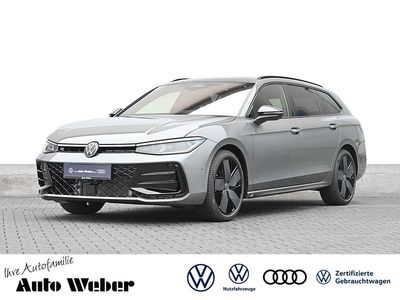 Usata VW Passat R-line 193 CV (141 kW) 2025 Grigio Station wagon