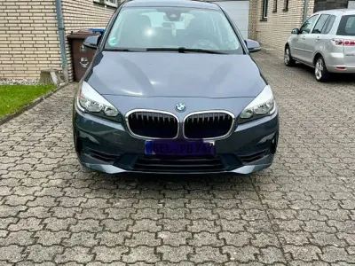 Gebraucht BMW 216 Gran Tourer 109 PS (80 kW) 2019 Grau Van / Kleinbus