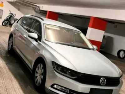 Gebraucht VW Passat 150 PS (110 kW) 2016 Silber Kombi