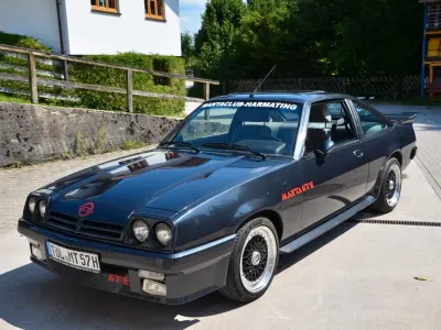 Używany Opel Manta 121 KM (88 kW) 1989 Niebieski Coupe
