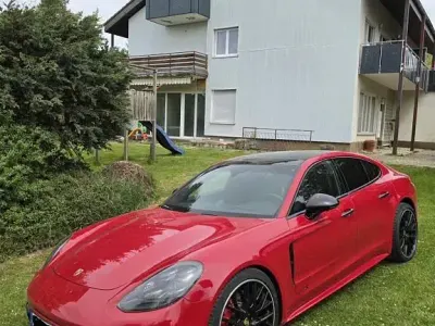 Gebraucht Porsche Panamera GTS 460 PS (338 kW) 2019 Rot Kleinwagen