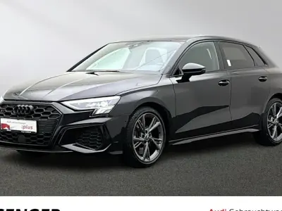 Gebraucht Audi S3 Ambiente 310 PS (228 kW) 2023 Mythosschwarz metallic Limousine