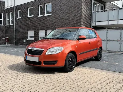 Gebraucht Skoda Fabia 105 PS (77 kW) 2008 Rot Limousine