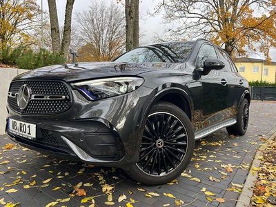 Grau Gebraucht 2023 Mercedes GLC300e AMG line SUV | 61.900 € (Teuer)