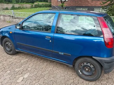 Gebraucht Fiat Punto 60 PS (44 kW) 1998 Blau Kleinwagen