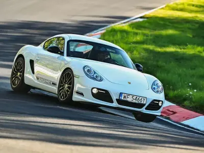 Gebraucht Porsche Cayman S 320 PS (235 kW) 2009 Weiß Coupé