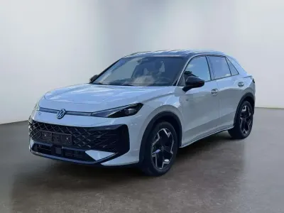 Neu VW T-Roc Pro 150 PS (110 kW) 2026 Pure weiss / schwarzes ... SUV