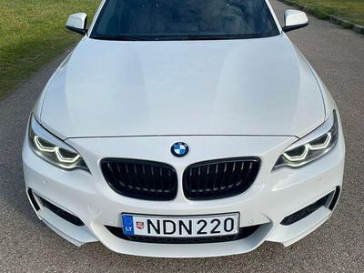 BMW 220