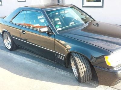 Second-hand Mercedes E300 220 CP (161 kW) 1992 Negru Coupe
