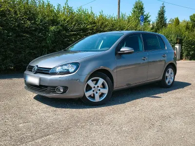 Gebraucht VW Golf VI Team 122 PS (89 kW) 2011 Grau Limousine