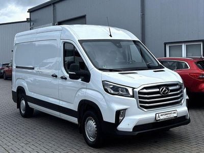 Maxus V90