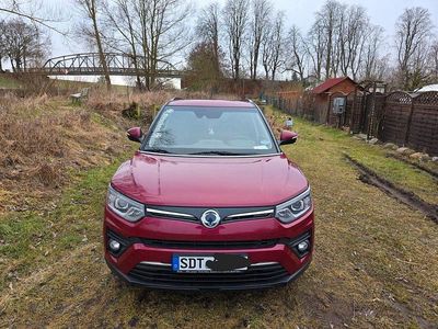 Gebraucht Ssangyong (KGM) Tivoli Quartz 163 PS (119 kW) 2019 Rot SUV