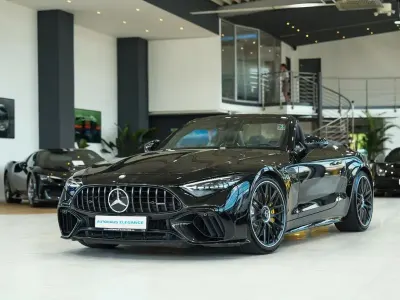 Gebraucht Mercedes SL63 AMG AMG 585 PS (430 kW) 2023 Obsidianschwarz  metalliclack Cabrio