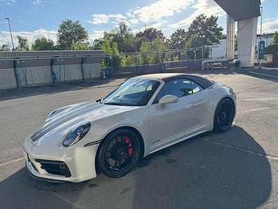 Porsche 911 Carrera GTS